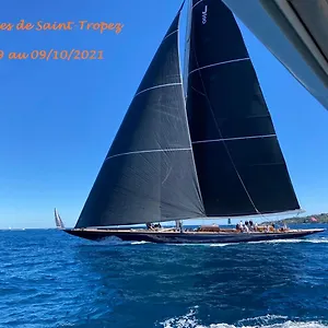 https://mas-saint-jaume.fr-provencehotel.com